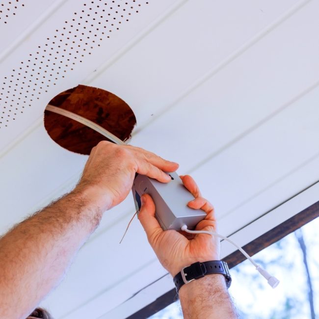 Indoor & Outdoor Lighting Repair Services